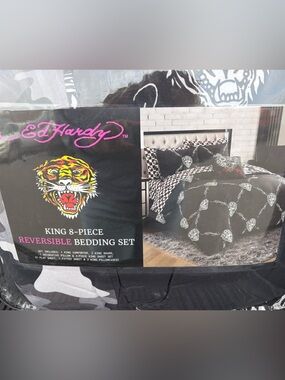Ed Hardy King 8 piece comforter set new